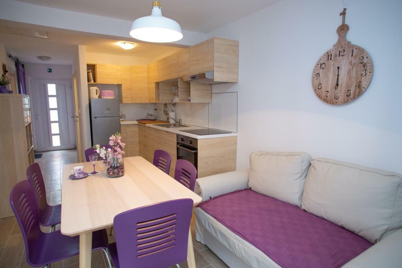 Apartman Matej With Pool Повляна Екстер'єр фото